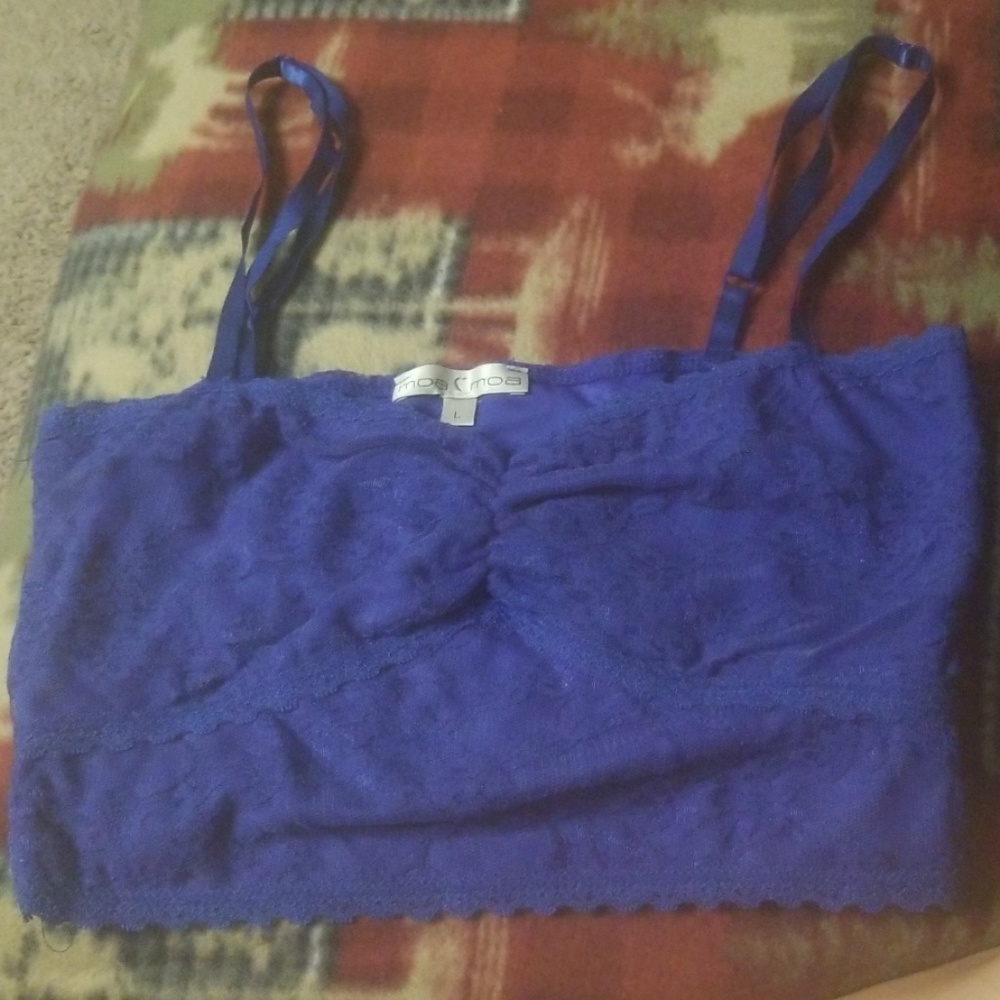 Dark blue crop top